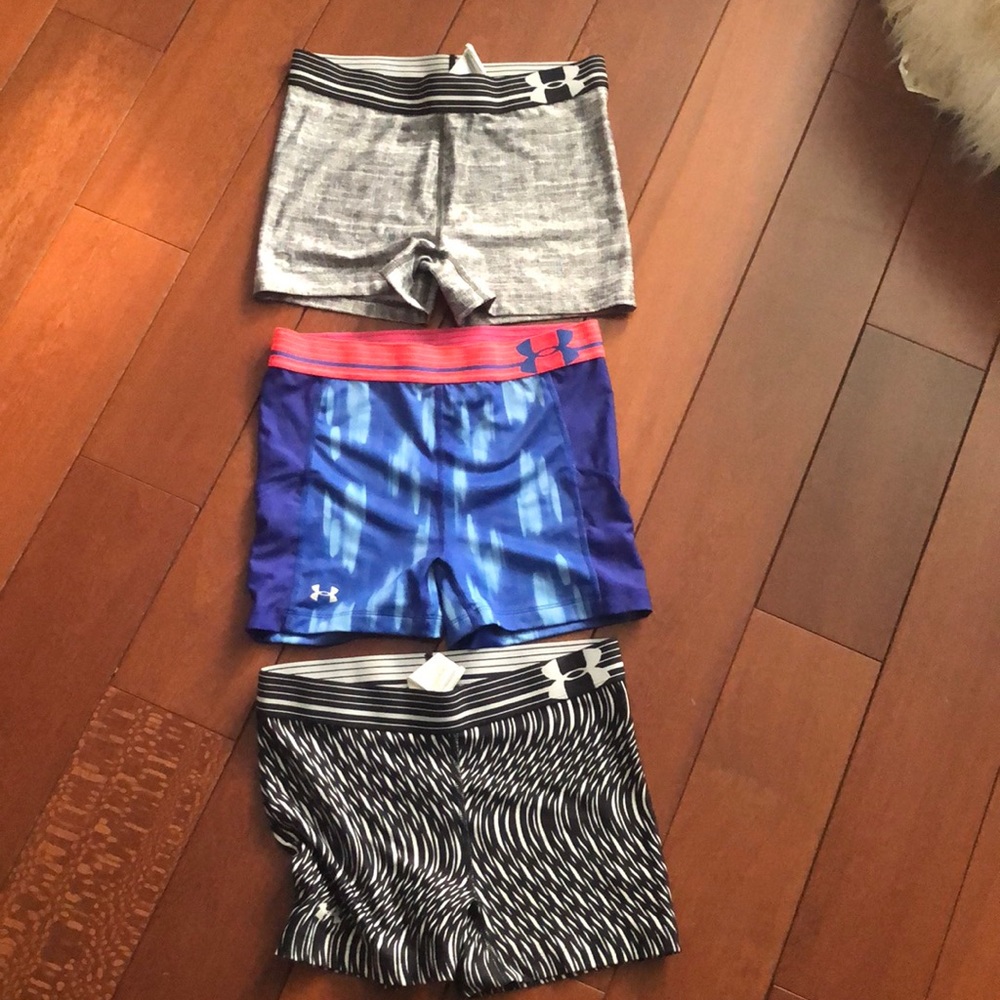 Under Armour Compression Shorts - image 1